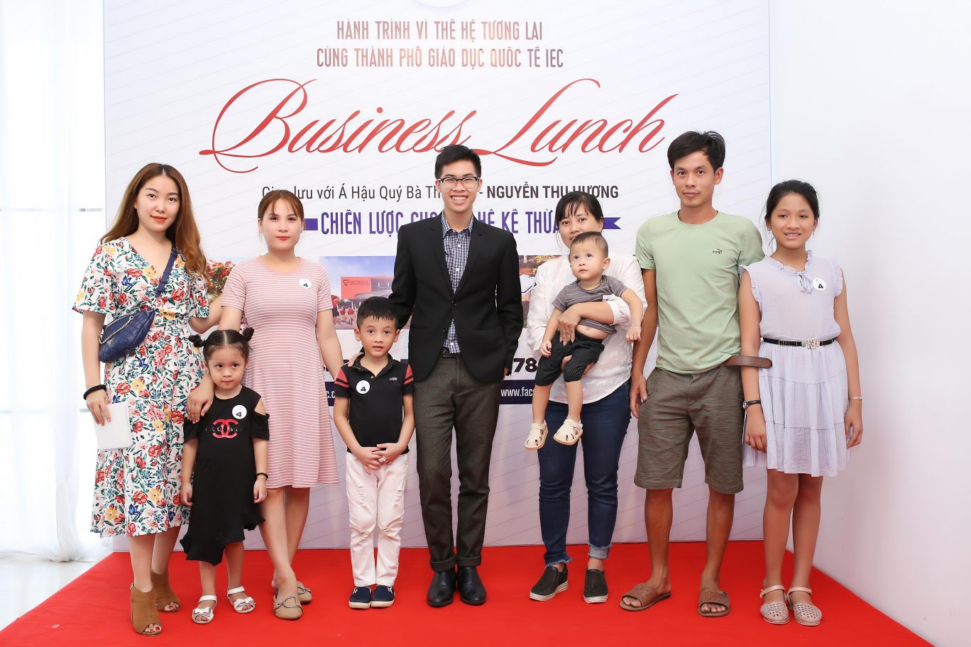 làm bảng hiệu quảng cáo giá rẻ