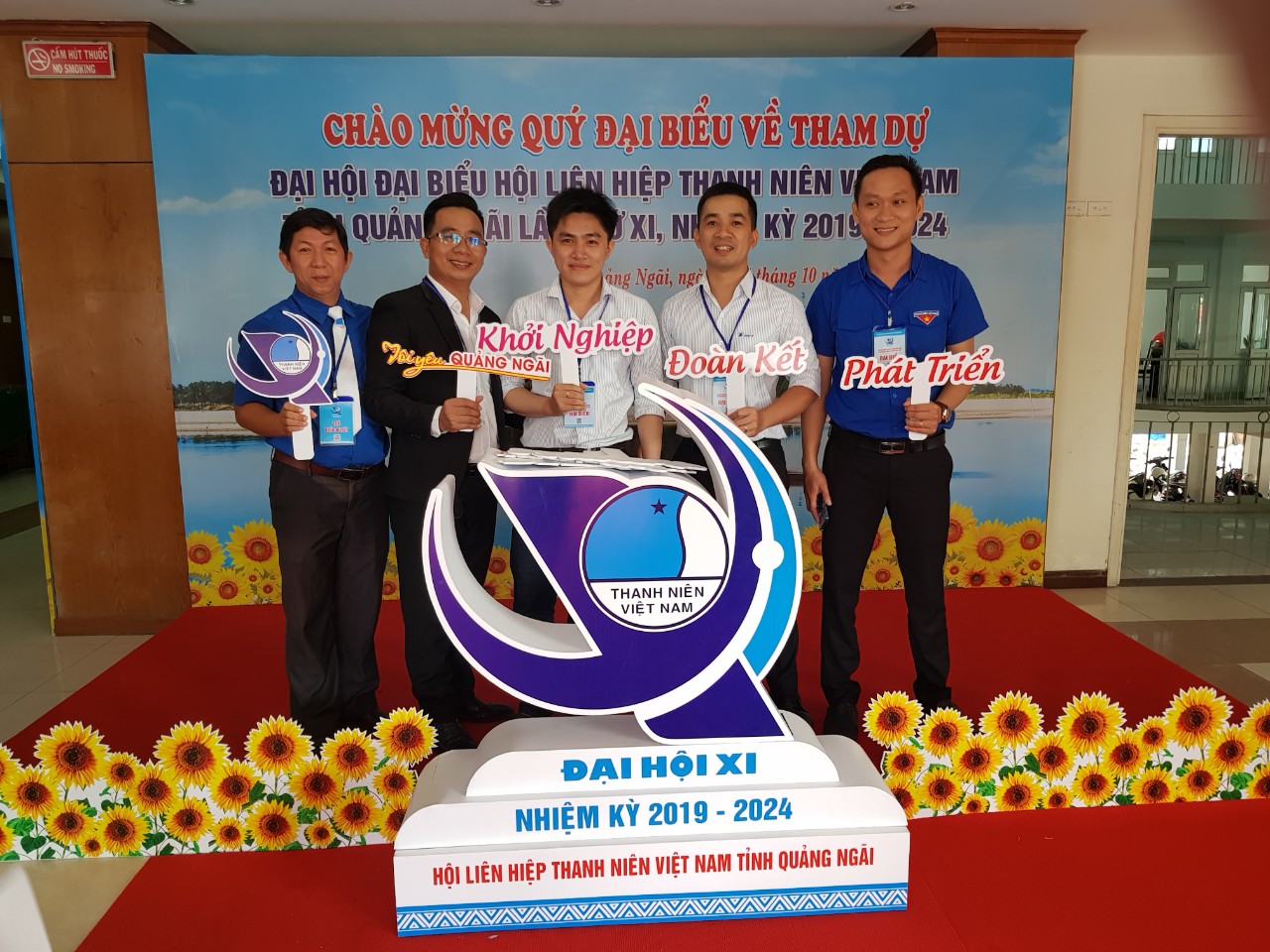 làm bảng hiệu quảng cáo tại quảng ngãi